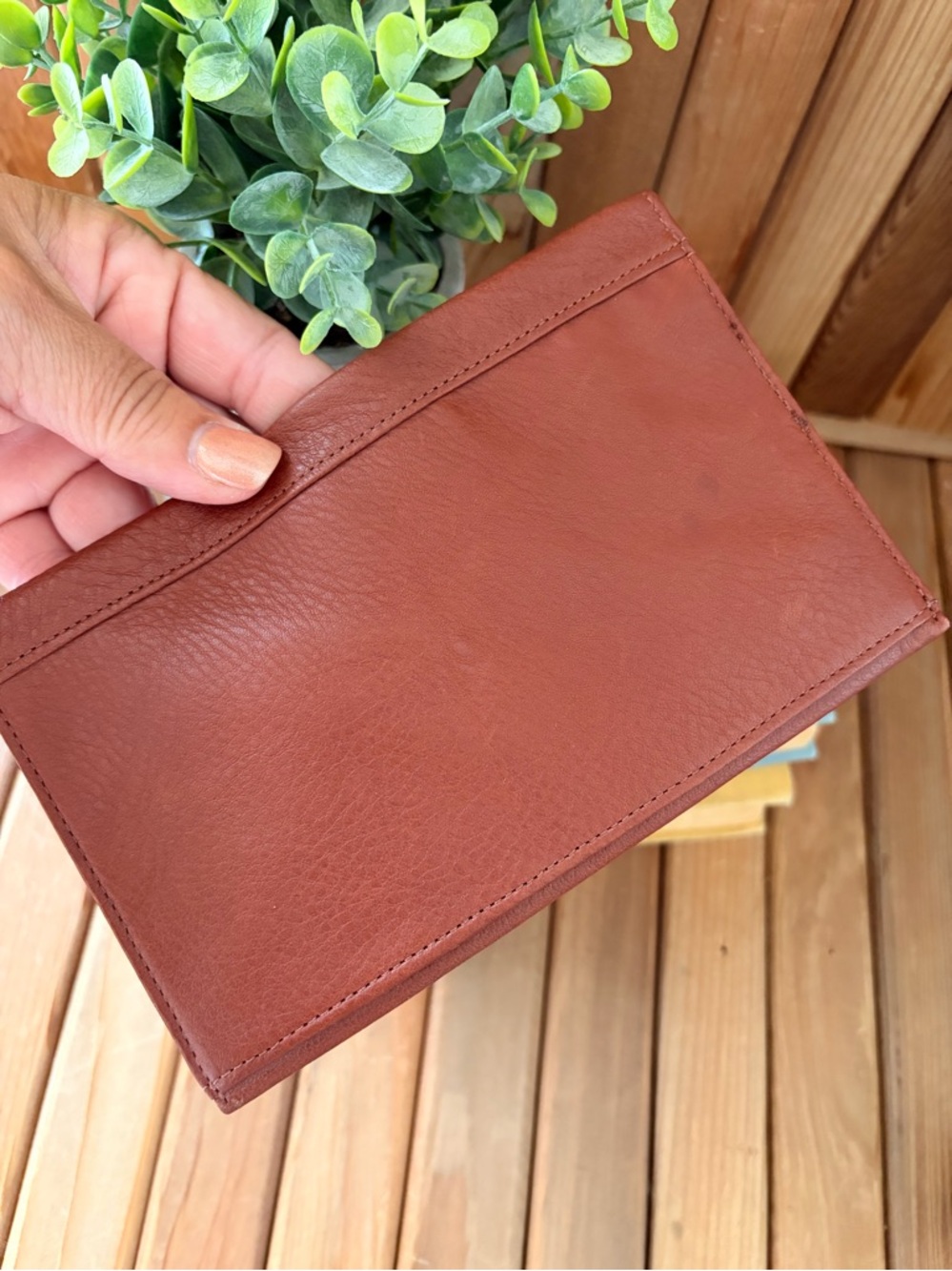 Ritz-Carlton Kapalua Leather Envelope Clutch | Vintage Hotel Collection Wallet - Picture 5 of 7